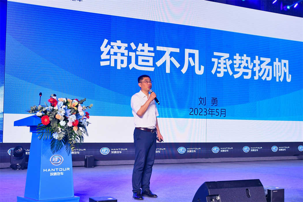 1692085489111297.jpg 05.jpg